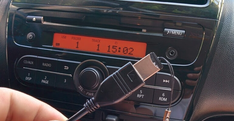 Mitsubishi USB-Kabel mp3 Radio